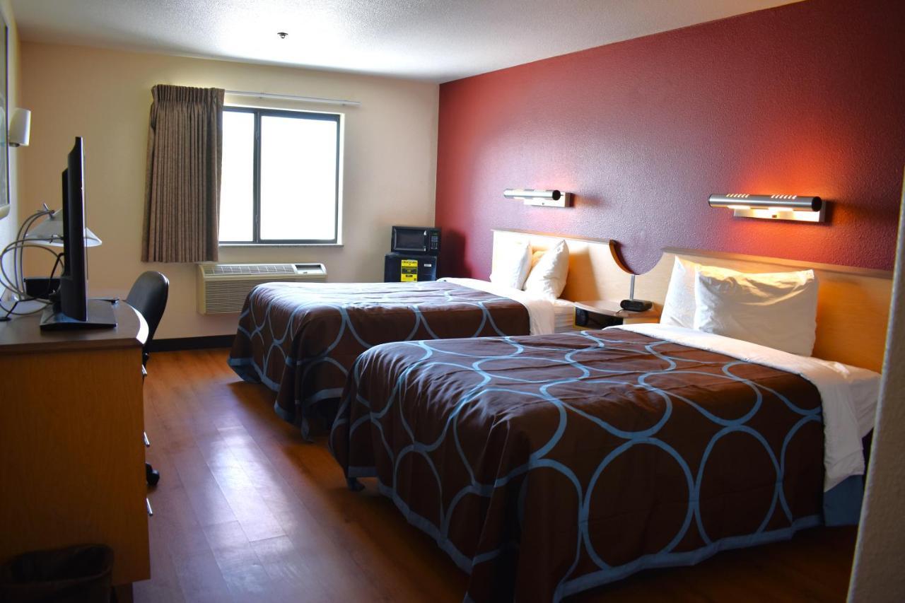 Hotel Super 8 By Wyndham New Braunfels I-35 Exterior foto